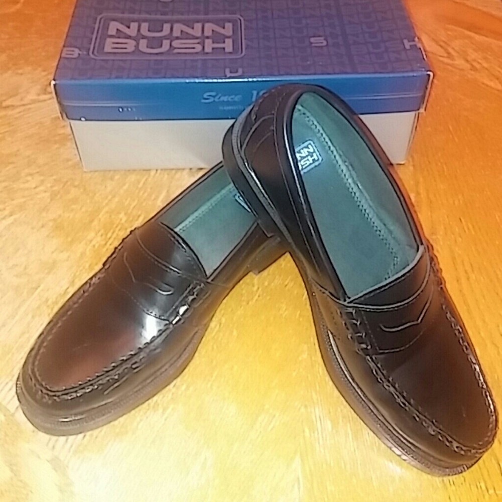 Mens shoes
